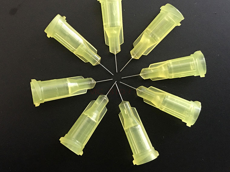 Наконечник для VMATIC VCL32025 дозатора TE 32G X 1/4" YELLOW DIAM 0.11 x 0.23MM (QTY=50)