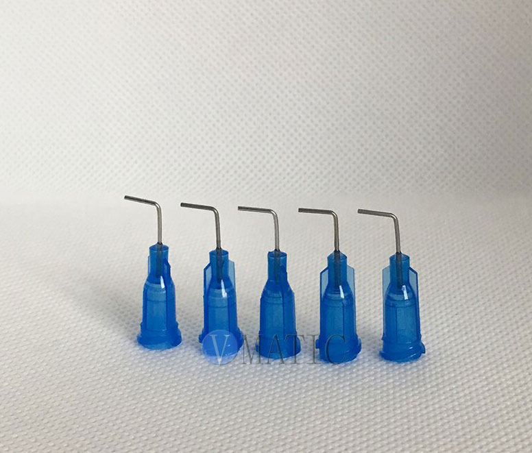 VMATIC VCW2205090. Наконечник дозатора TE 22G X 1/2" BLUE BENT 90 DEG DIAM 0.41 x 0.73MM (QTY=50)