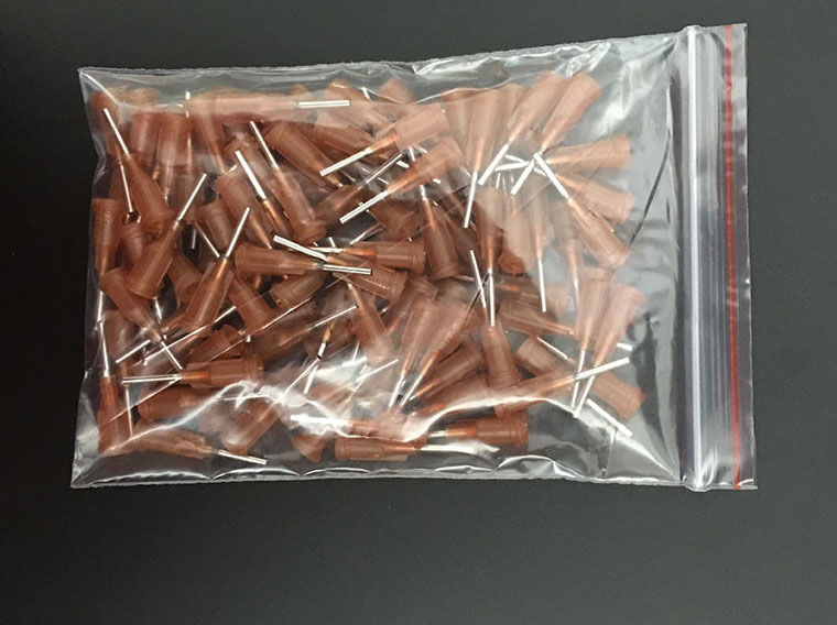 Наконечник VMATIC VCL15050 для дозатора TE 15G X 1/2" AMBER DIAM 1.36 x 1.80MM (QTY=50)